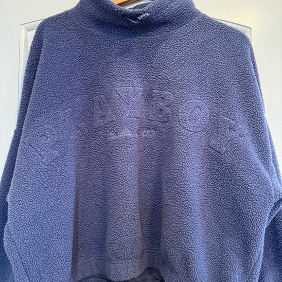 Pacsun Playboy Fleece Funnel Neck Cropped Plush Oversized Blue Lavender Large - Picture 3 of 9